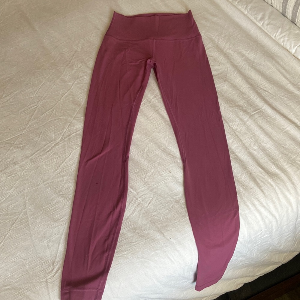 Lululemon Wunder Under leggings in mauve